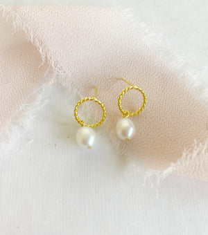 Ettie Pearl Hoop Earrings