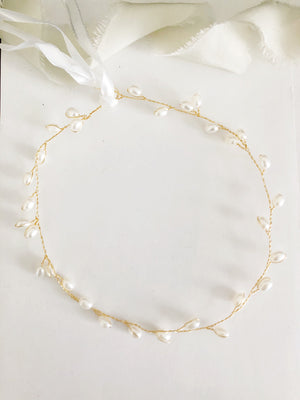 Mina Simple Gold Pearl Bridal Hairvine